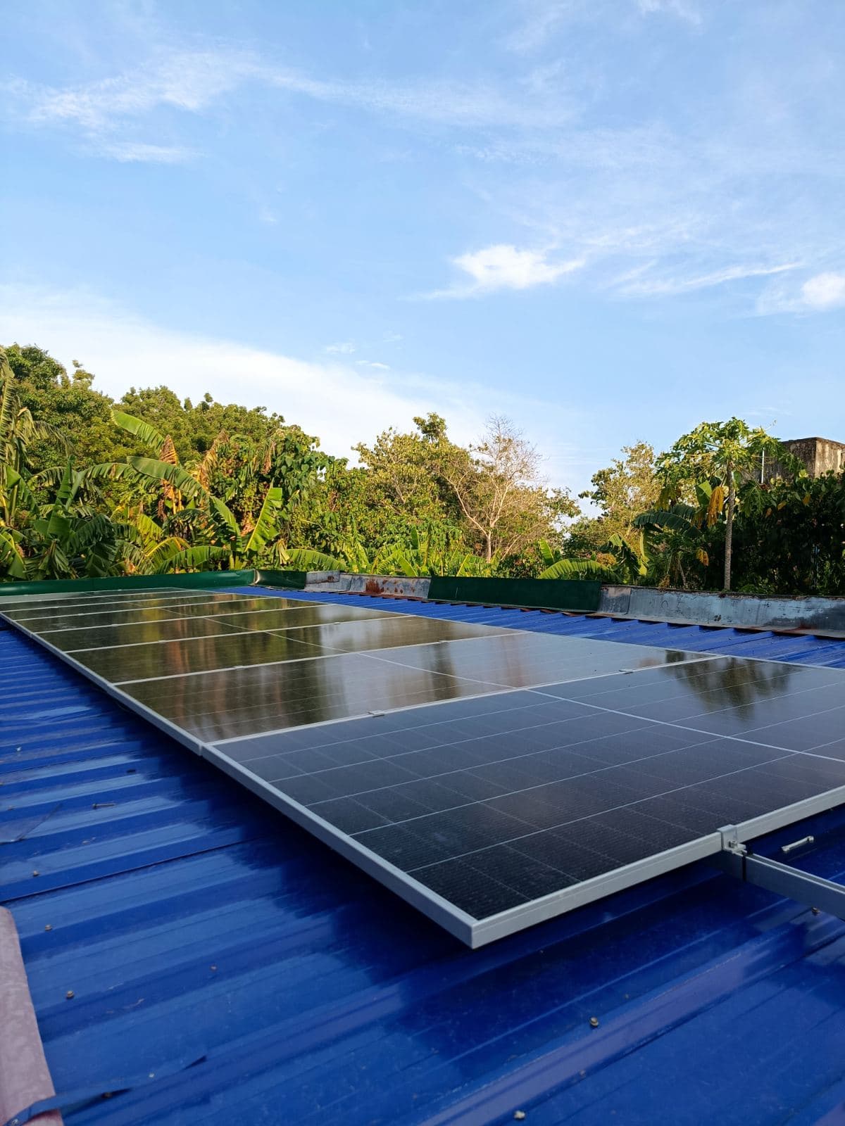 Rooftop panels in Bantayan, installed by Onsolar