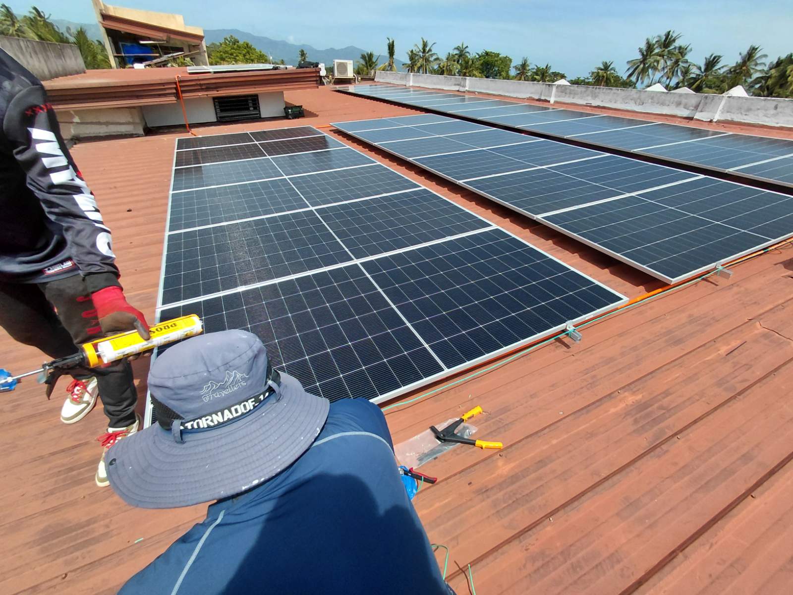 Installation in progress in Dumaguete, installed by Onsolar